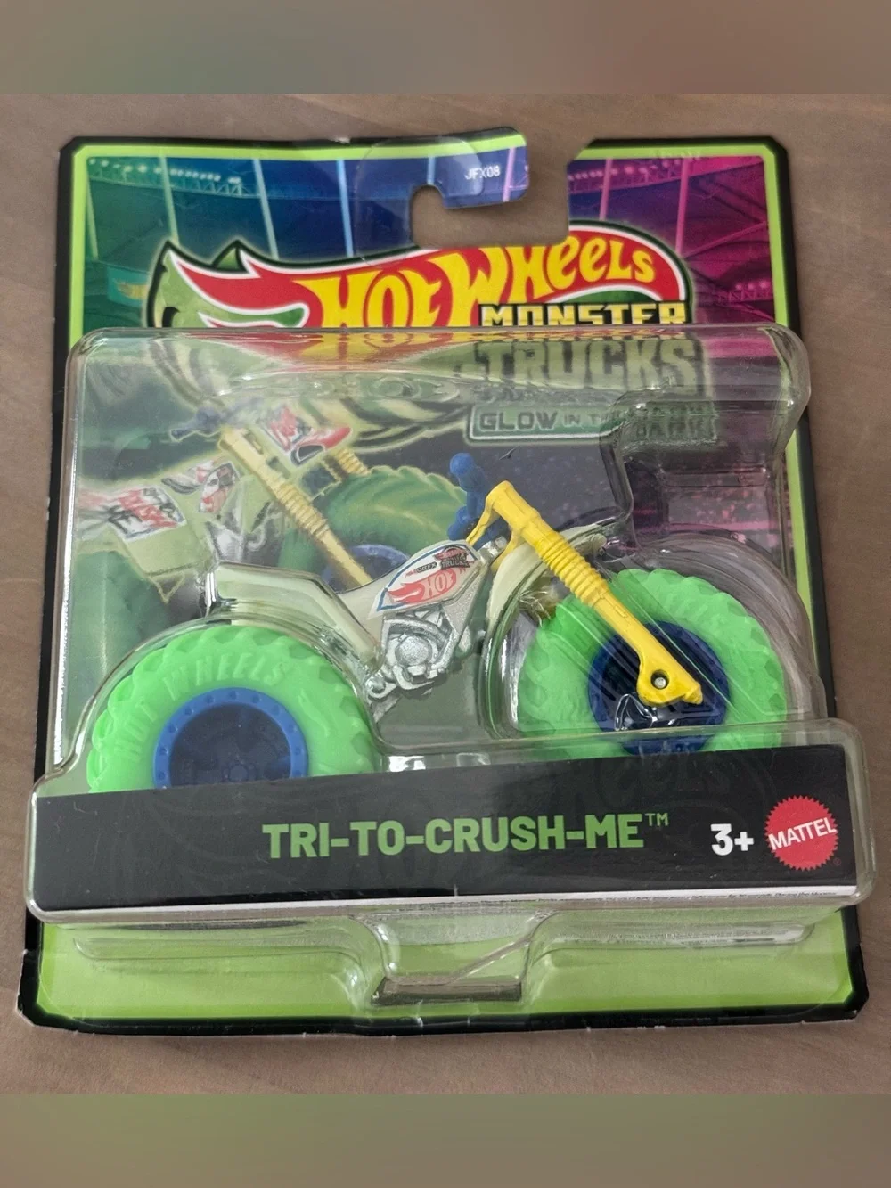 Hot Wheels Monster Trucks Tri-To-Crush-Me Toy - NEW